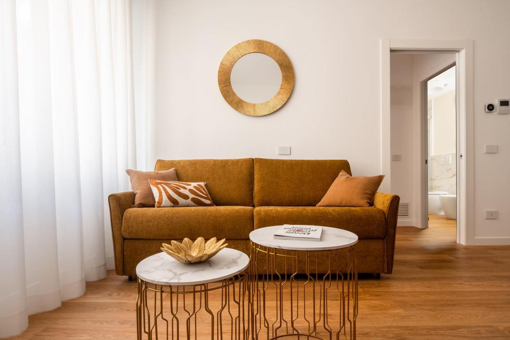 San Babila Design Apartment R&R มิลาน ภายนอก รูปภาพ