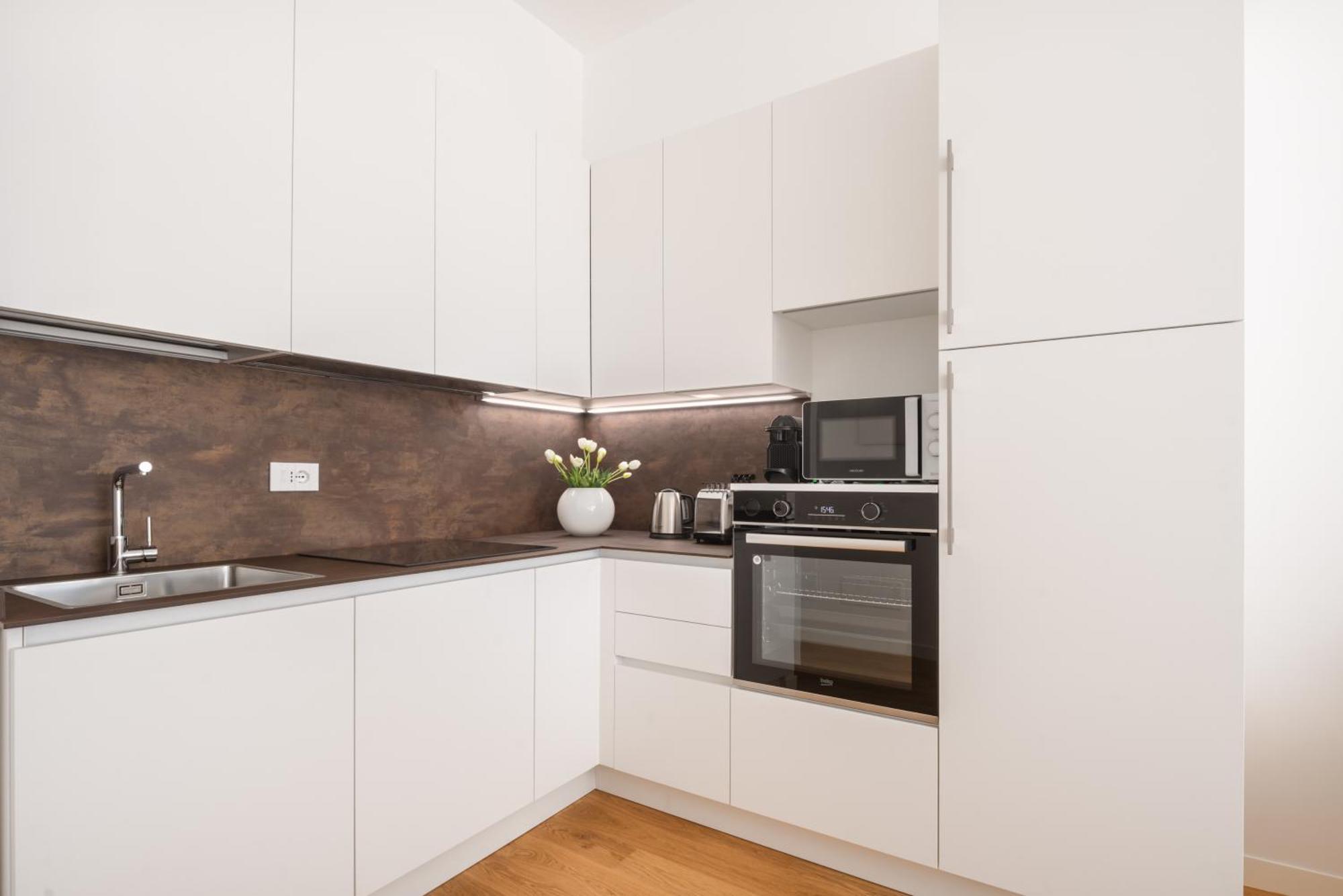 San Babila Design Apartment R&R มิลาน ภายนอก รูปภาพ