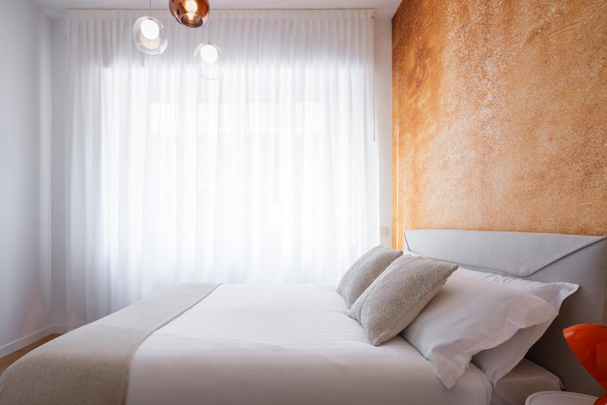 San Babila Design Apartment R&R มิลาน ภายนอก รูปภาพ